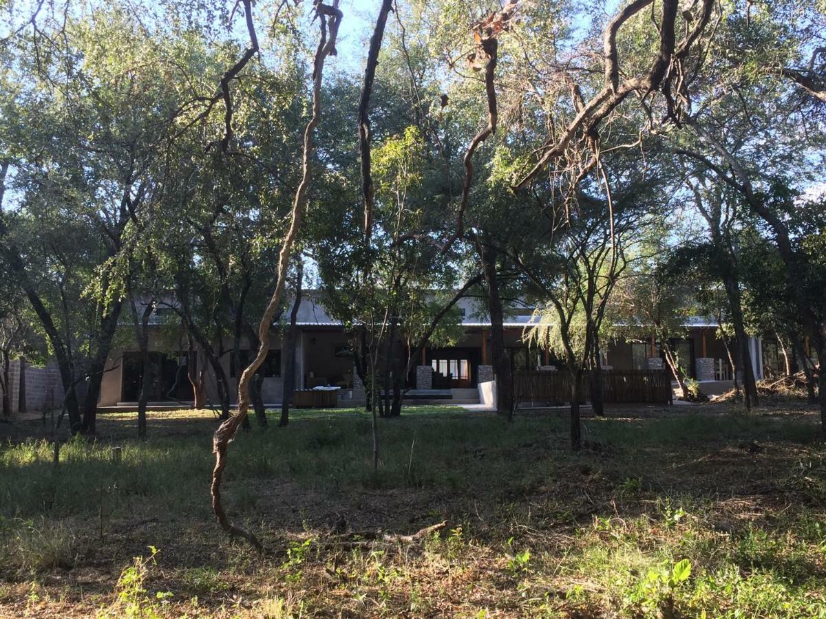 Dream Of Africa Bush Lodge Marloth Park Esterno foto