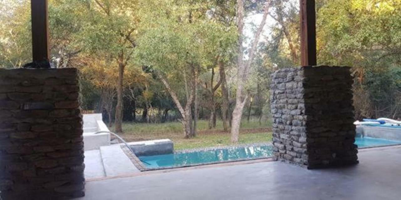 Dream Of Africa Bush Lodge Marloth Park Esterno foto